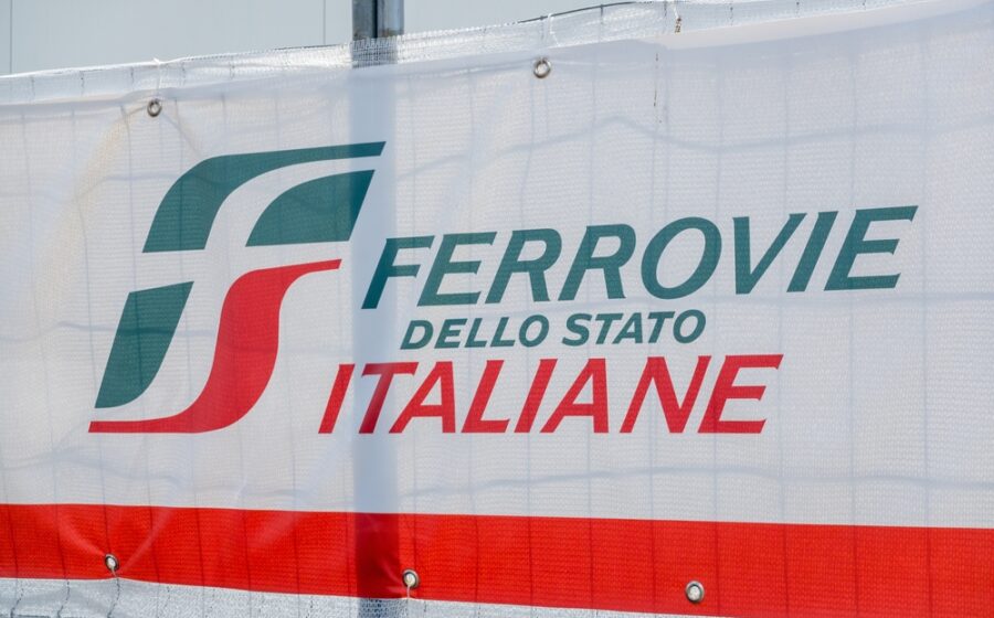 Treni in movimento sulla rete ferroviaria italiana