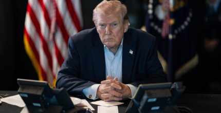 Trump annuncia dazi del 100%