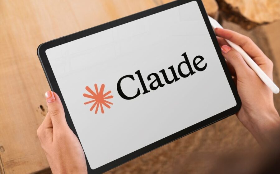 Screenshot di 1Password con Claude