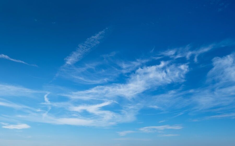 Previsioni meteo in Italia con temporali e calo delle temperature