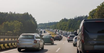 Traffico intenso durante le vacanze estive in Italia