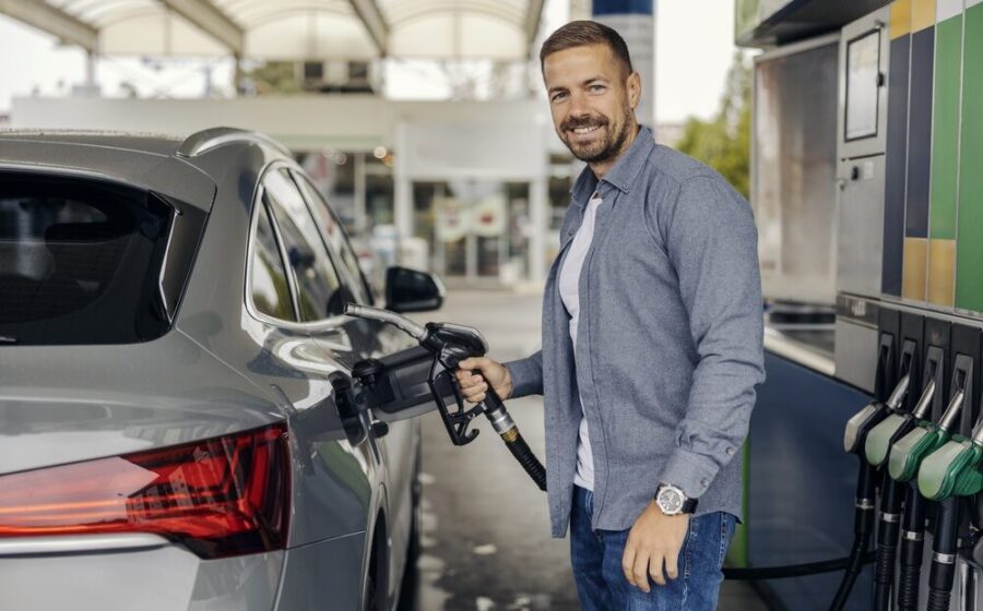 Aumento prezzi carburanti e gas in Europa