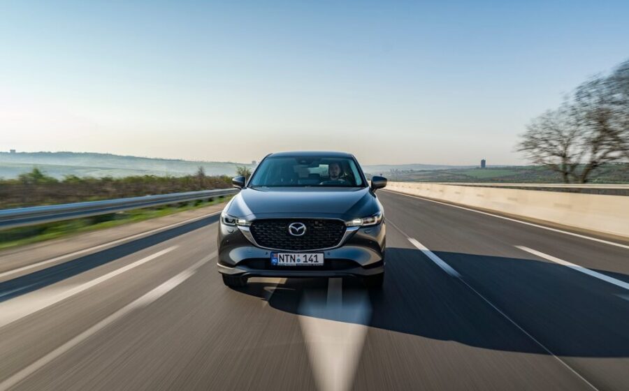 Nuova Mazda CX-30 2027