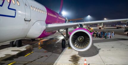 Aerei Wizz Air in attesa